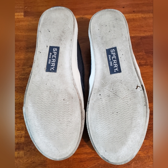 Sperry Navy Shoes Size 6.5 - Picture 3 of 3